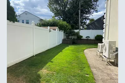 612 Marion Drive, East Meadow, NY 11554 - Photo 3