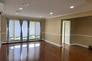 612 Marion Dr, East Meadow, NY 11554 - Photo 5