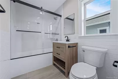 110 School Street #8, Glen Cove, NY 11542 - Photo 11