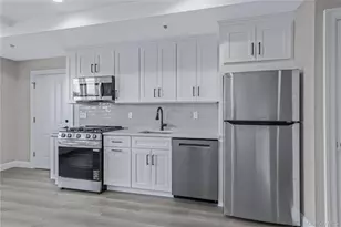 110 School St, Glen Cove, NY 11542 - Photo 7