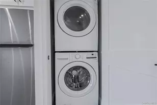 110 School St, Glen Cove, NY 11542 - Photo 5