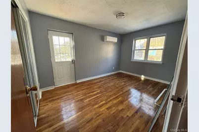 74-09 85th Road #2, Woodhaven, NY 11421 - Photo 5