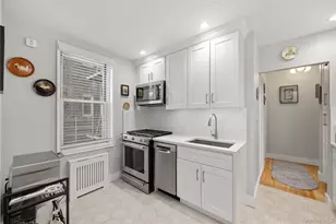 112-20 72nd Dr, Forest Hills, NY 11375 - Photo 9