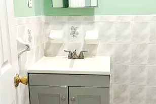 93-26 197th St, Hollis, NY 11423 - Photo 11