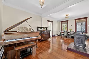 354 Carter Ave, Newburgh, NY 12550 - Photo 15