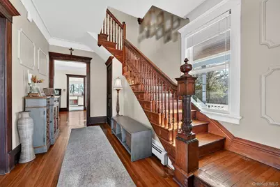 354 Carter Avenue, Newburgh, NY 12550 - Photo 9