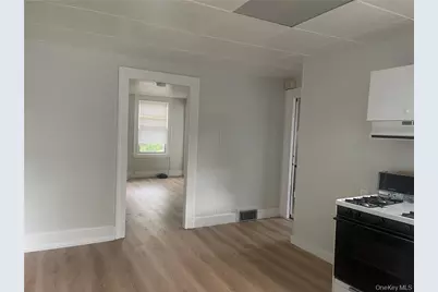 8 Mansion Street #2, Poughkeepsie, NY 12601 - Photo 1