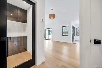 10 Lenape Road, Southampton, NY 11968 - Photo 19