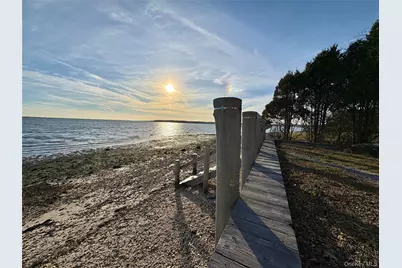 10 Lenape Road, Southampton, NY 11968 - Photo 35