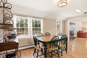 10 Catalpa Ln, Stony Brook, NY 11790 - Photo 11