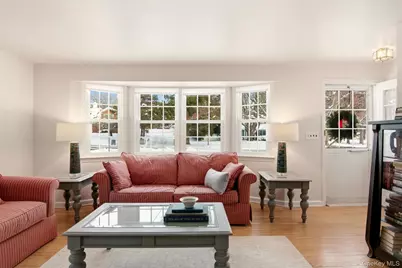 10 Catalpa Lane, Stony Brook, NY 11790 - Photo 7