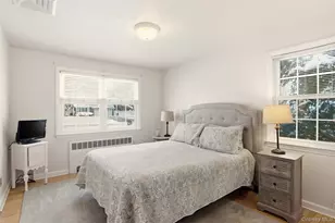 10 Catalpa Ln, Stony Brook, NY 11790 - Photo 23