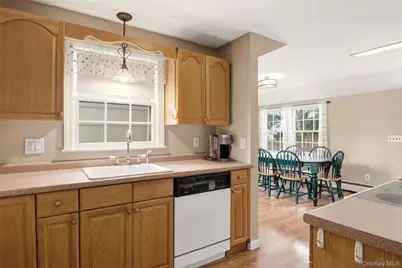 10 Catalpa Lane, Stony Brook, NY 11790 - Photo 15