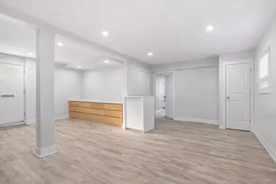 219 Pearsall Place, Woodmere, NY 11598 - Photo 23