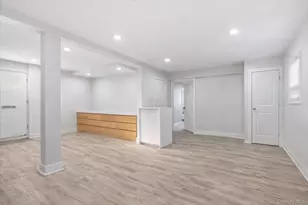 219 Pearsall Pl, Woodmere, NY 11598 - Photo 23