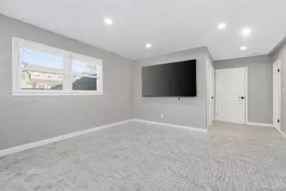 219 Pearsall Place, Woodmere, NY 11598 - Photo 19