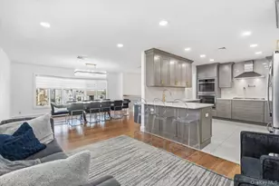 219 Pearsall Pl, Woodmere, NY 11598 - Photo 9