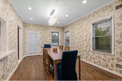 1419 Minton Street, Far Rockaway, NY 11691 - Photo 7