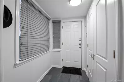 1419 Minton Street, Far Rockaway, NY 11691 - Photo 3