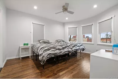 1419 Minton Street, Far Rockaway, NY 11691 - Photo 17