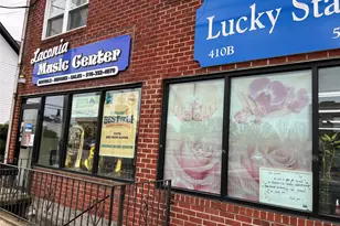 410 Jericho Tpke, New Hyde Park, NY 11040 - Photo 3