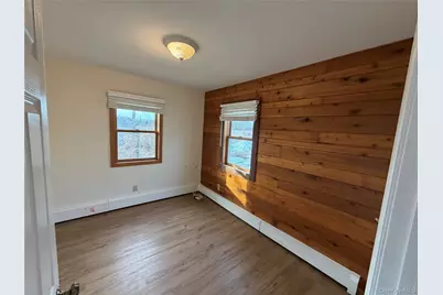 484Unitb Moriches Middle Road, Manorville, NY 11949 - Photo 15