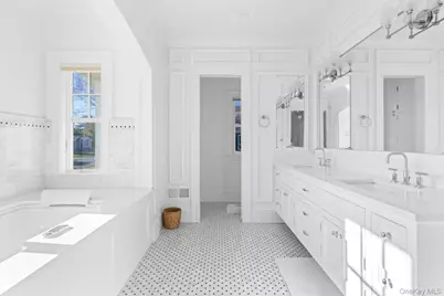 17 Ludlow Lane, Hampton Bays, NY 11946 - Photo 25