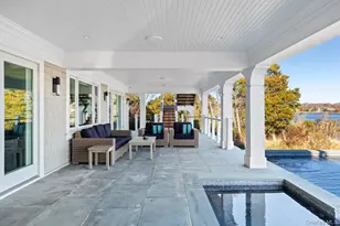 17 Ludlow Ln, Hampton Bays, NY 11946 - Photo 11