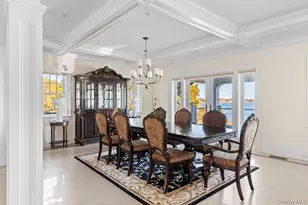 17 Ludlow Ln, Hampton Bays, NY 11946 - Photo 17