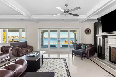 17 Ludlow Lane, Hampton Bays, NY 11946 - Photo 7