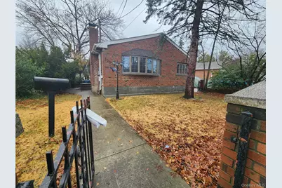 3237 Rawlins Avenue, Bronx, NY 10465 - Photo 3