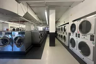 385 Grand St, New York, NY 10002 - Photo 15