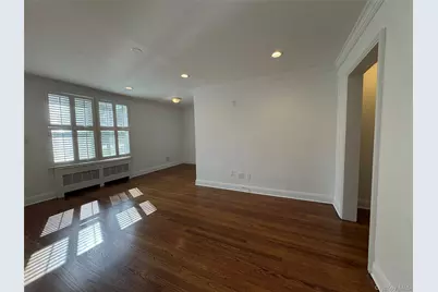 70A Sea Cliff Avenue #70A, Glen Cove, NY 11542 - Photo 5