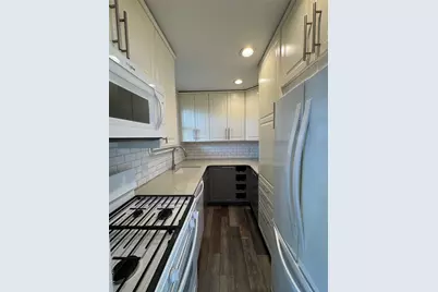 70A Sea Cliff Avenue #70A, Glen Cove, NY 11542 - Photo 7