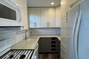 70A Sea Cliff Ave, Glen Cove, NY 11542 - Photo 7