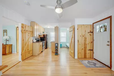 4 Wyandanch Trail, Ridge, NY 11961 - Photo 9