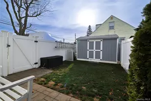 2778 King St, Oceanside, NY 11572 - Photo 29