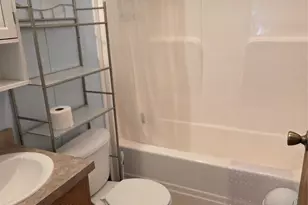 8 Greenrose Dr, Marlboro, NY 12542 - Photo 7