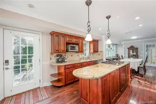 7 Junior Dr, Ronkonkoma, NY 11779 - Photo 5