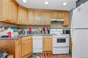 7 Junior Dr, Ronkonkoma, NY 11779 - Photo 31