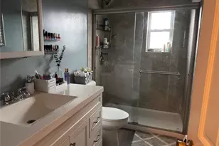 55-16 69th St, Maspeth, NY 11378 - Photo 11