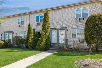 92 Cardinal Lane #92, Islip, NY 11751 - Photo 25