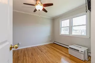 92 Cardinal Ln, Islip, NY 11751 - Photo 27