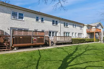 92 Cardinal Lane #92, Islip, NY 11751 - Photo 21