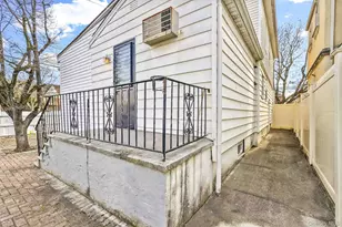 85-86 263 St, Floral Park, NY 11001 - Photo 5