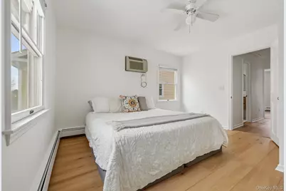 19 Windy Knolls #Right Side, Greenwich, CT 06831 - Photo 9