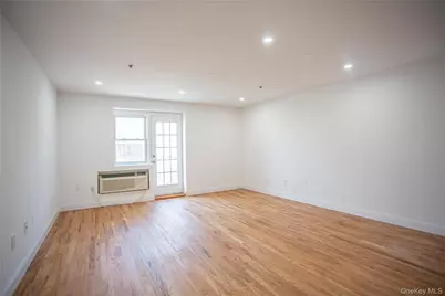 10 Franklin Boulevard #408, Long Beach, NY 11561 - Photo 5