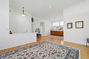 10 Sagaponack Ct, Ridge, NY 11961 - Photo 9