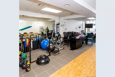 86-20 Jamaica Avenue, Woodhaven, NY 11421 - Photo 5