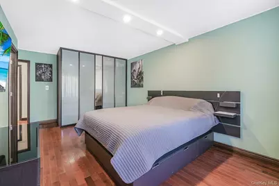 40 Wellington Ct 2A, Staten Island, Ny 10314, New York, NY 10314 - Photo 13